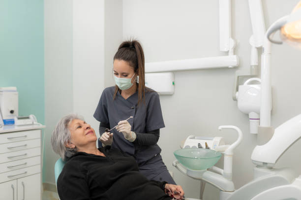 Best Mobile Emergency Dentist in Daniels Farm, CT